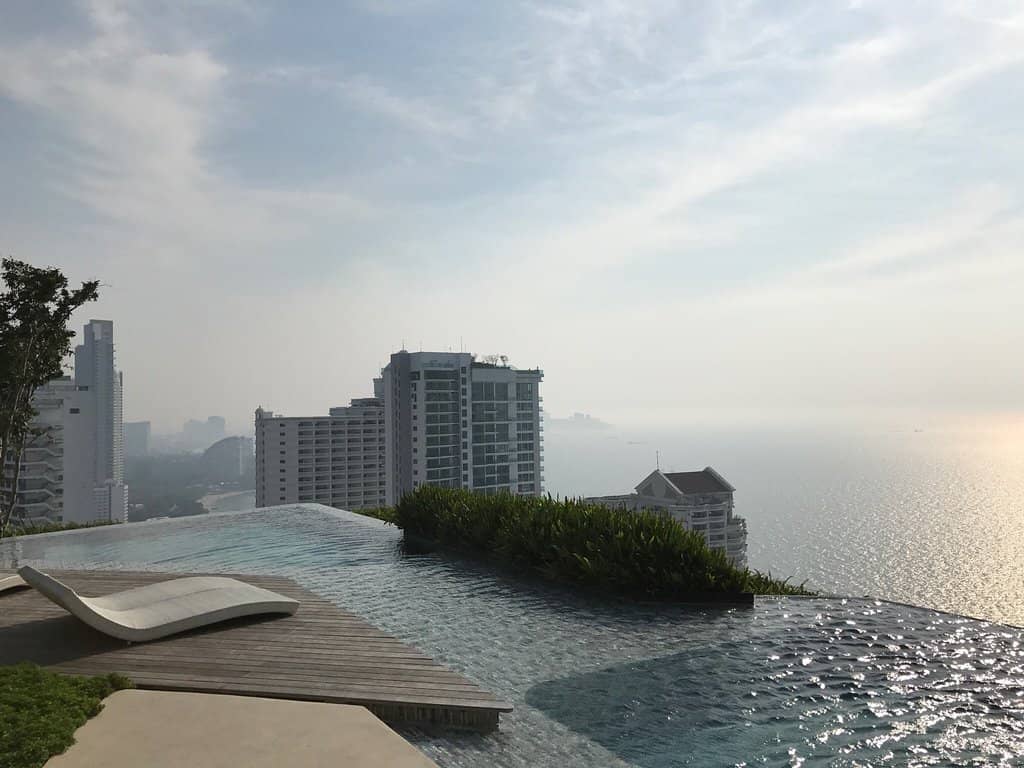 Seafood Stalls & Local Bites