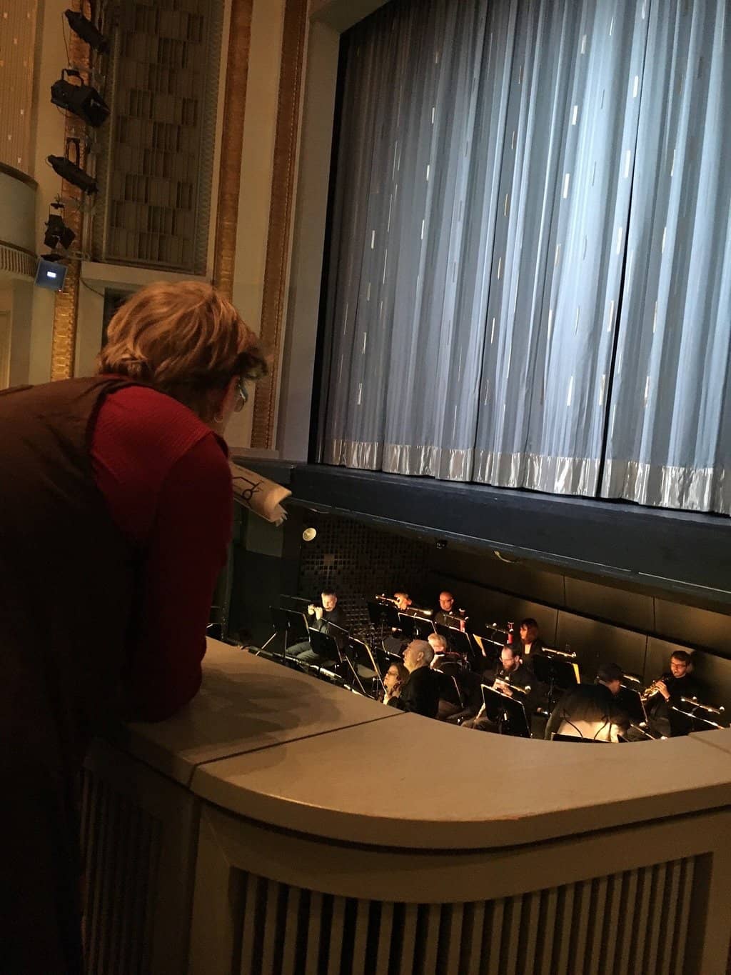 Dance Workshops & Performances