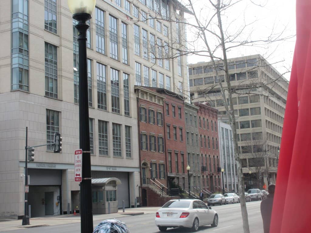 Mahjong Bar Experience