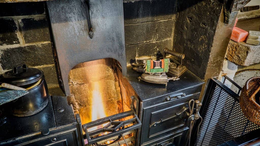 Personal Artifacts and Art