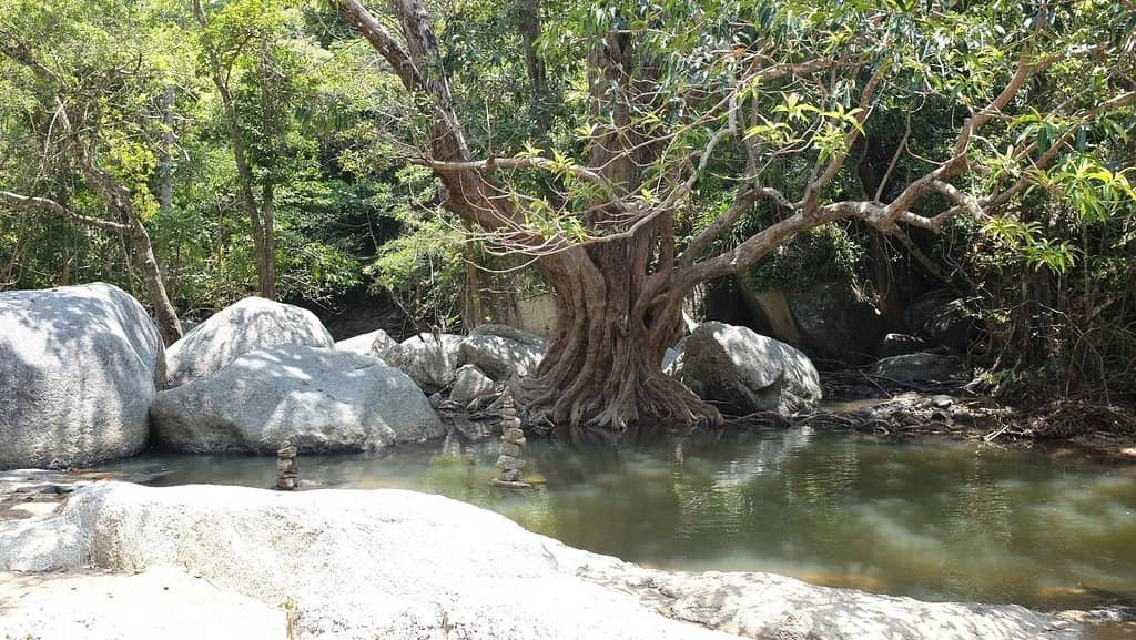 Phaeng Noi Waterfall