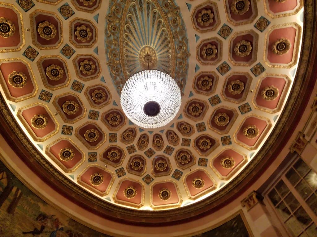 Grand Interior Architecture