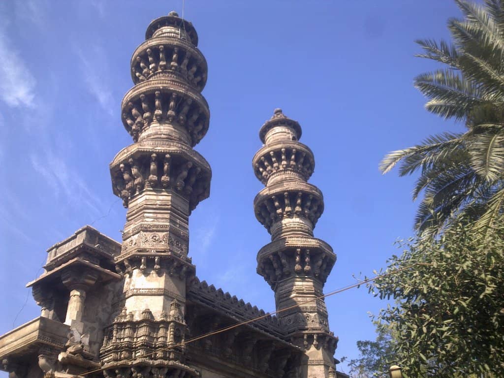 The Shaking Minarets (Jhulta Minar)