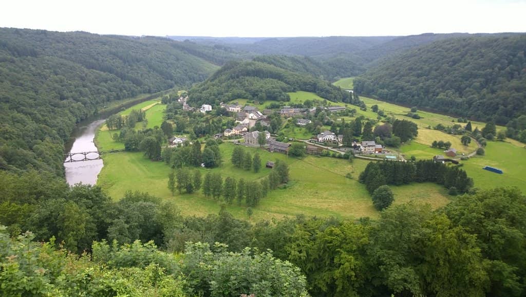 Bouillon Castle Glimpse