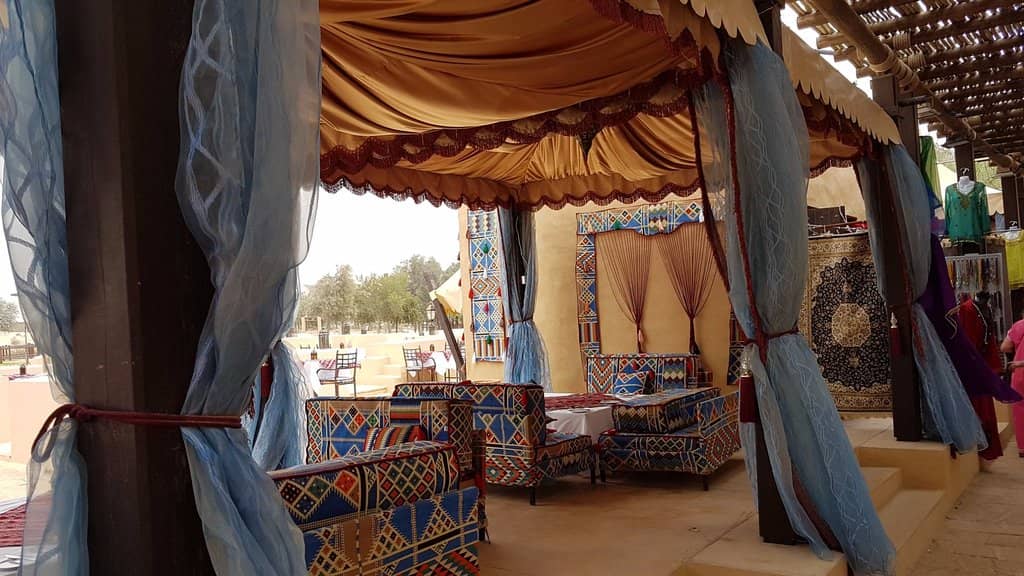 Mesmerizing Live Entertainment