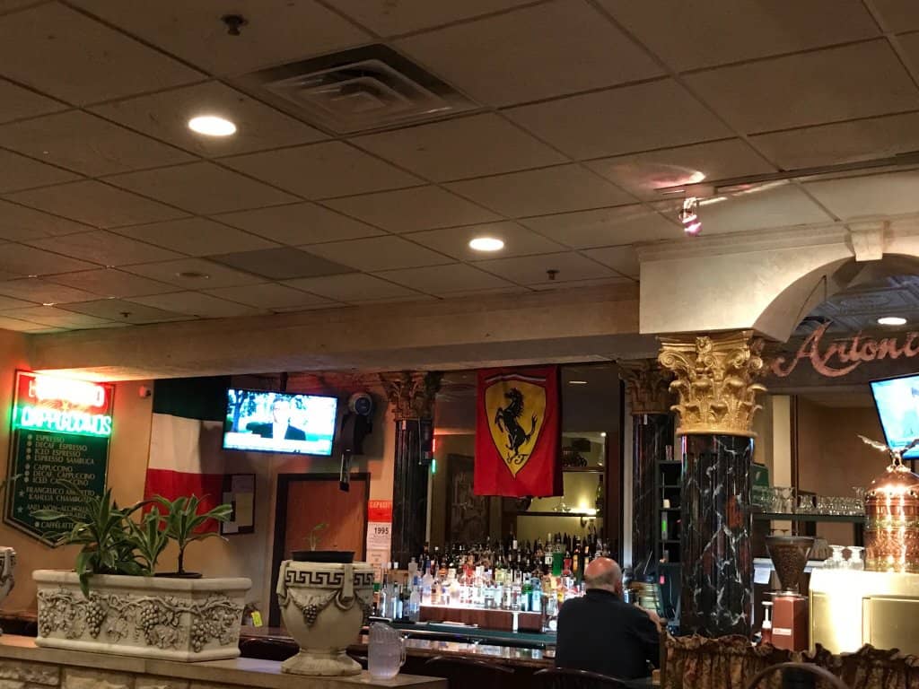 Quaint Secluded Dining