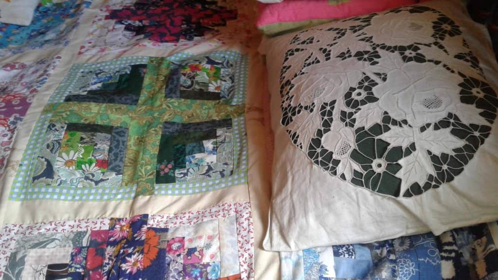 Engaging Host and Exhibits