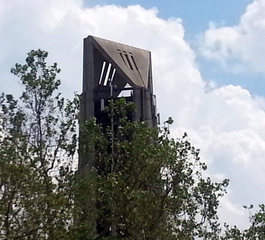 Zero-Depth Entry & Slide