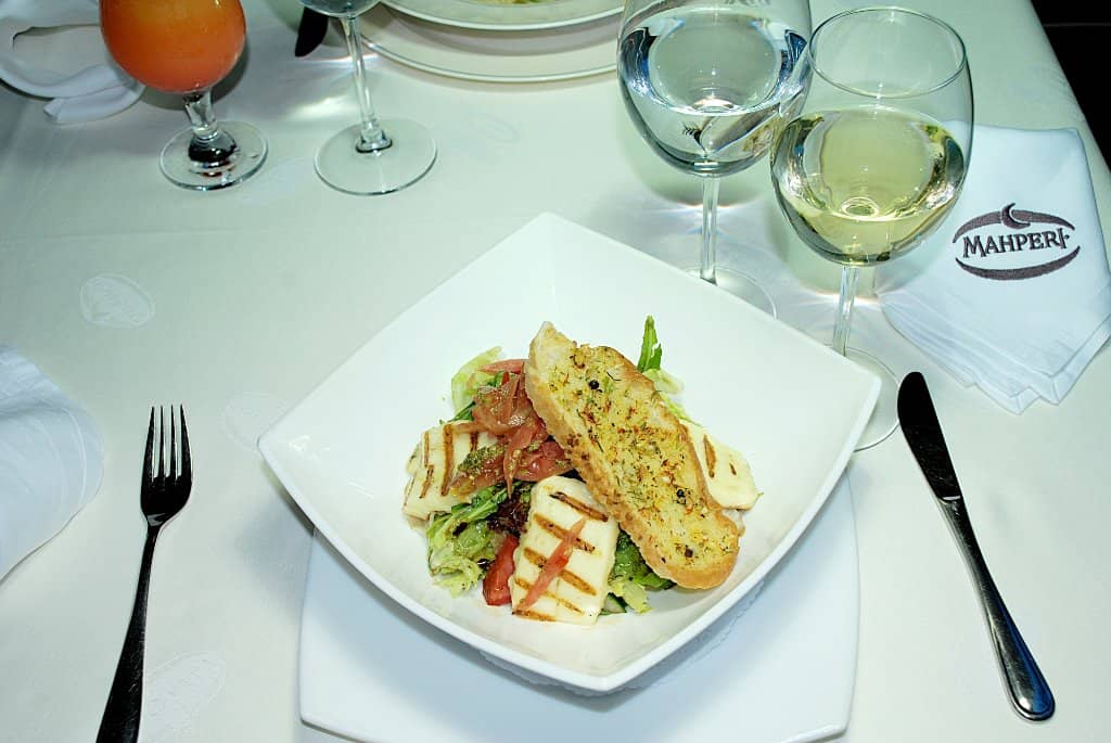 Grilled Halloumi Salad