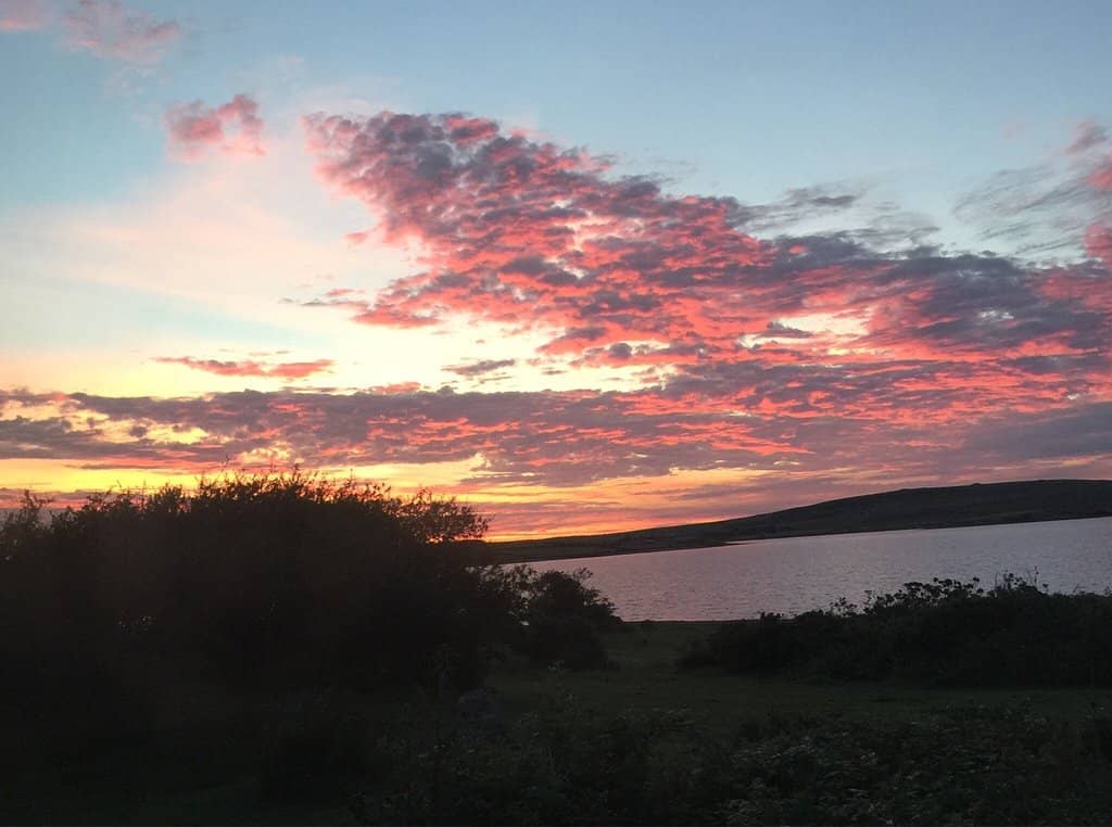 Panoramic Lake Views