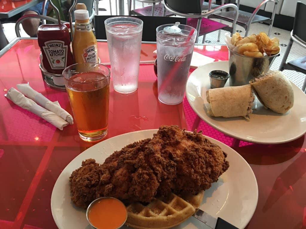 Late-Night Dining Hotspot