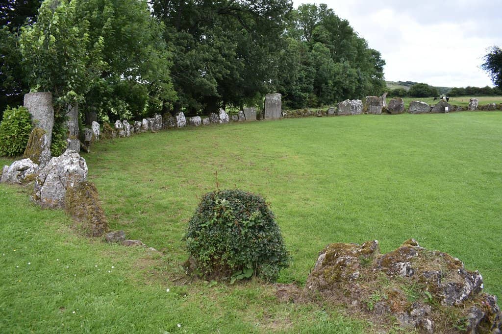 Picturesque Lakeside Walks