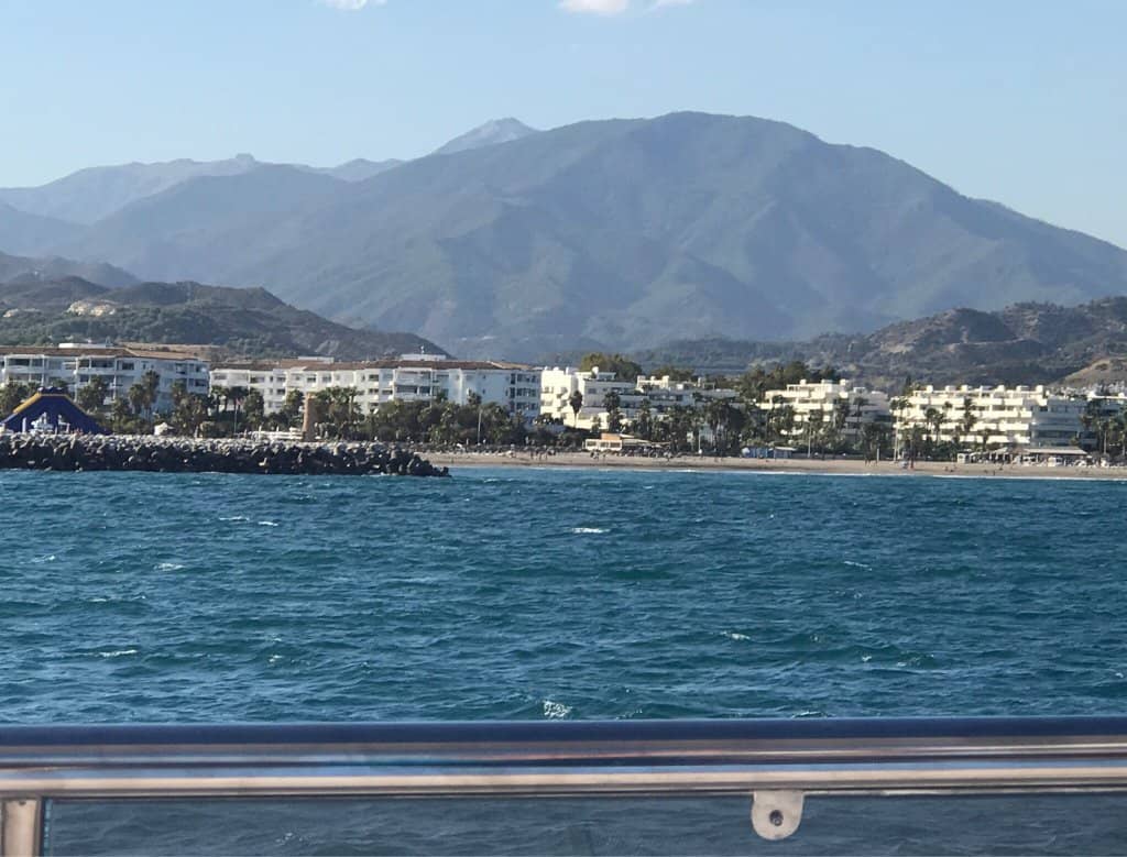 Fashion & Accessories