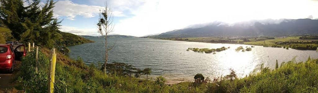 Scenic Lakeside Views