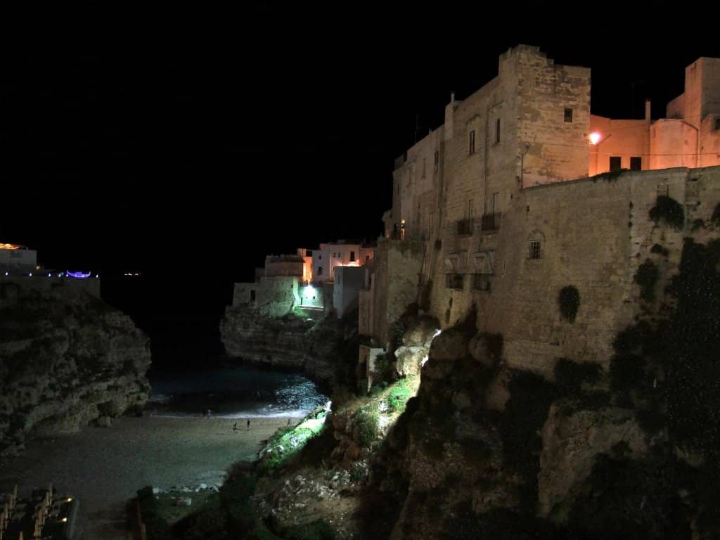 Lama Monachile Beach