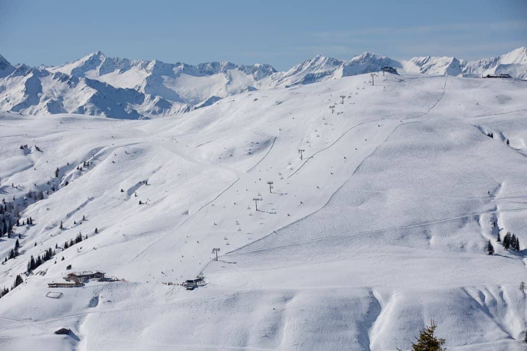 Panoramic Mountain Views