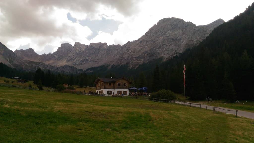 Dolomite Vistas