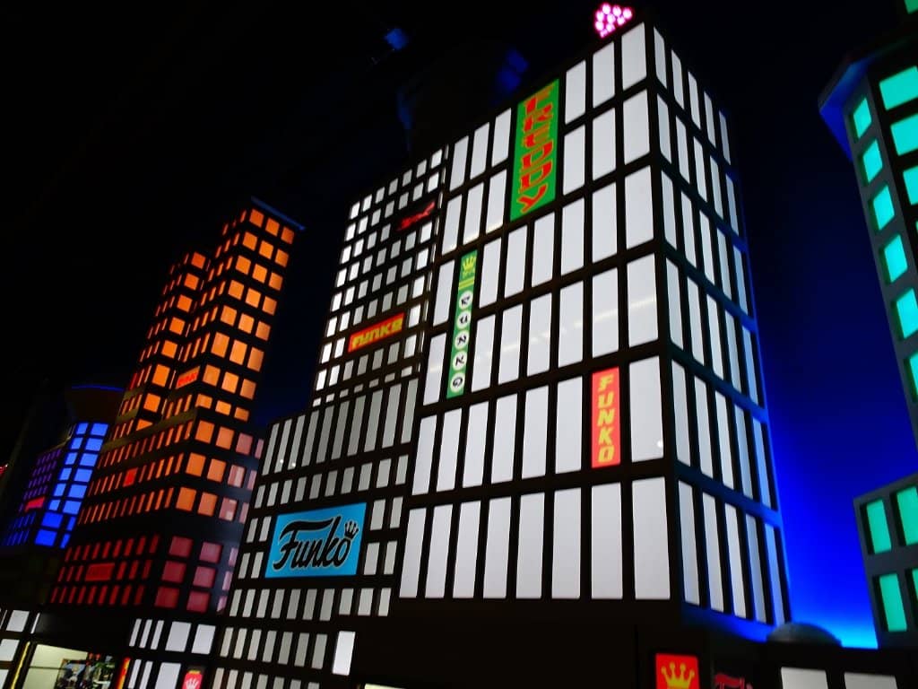 Creative 'Grocery Store' Market