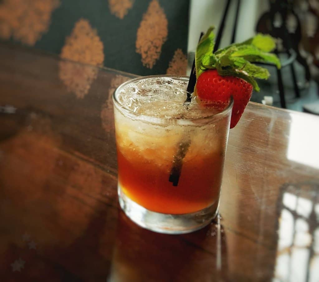 Brunch & Bottomless Mimosas