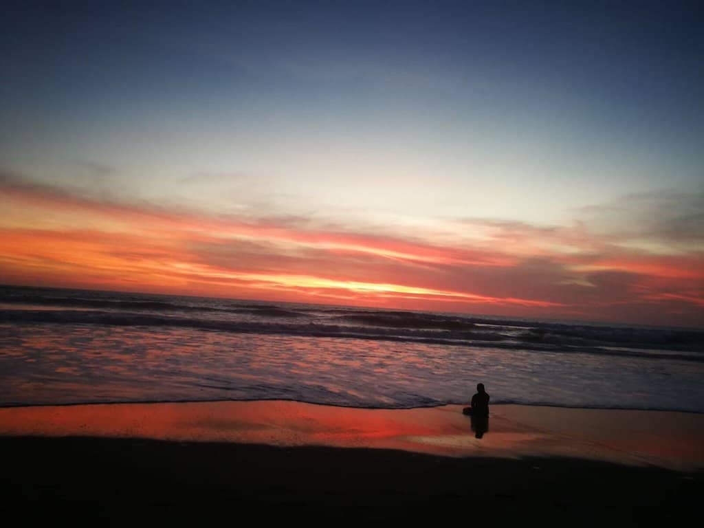 Beachfront Cafes & Bars