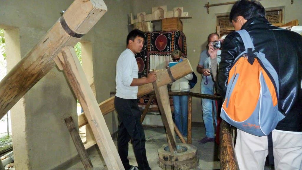 Artisanal Crafts Showcase