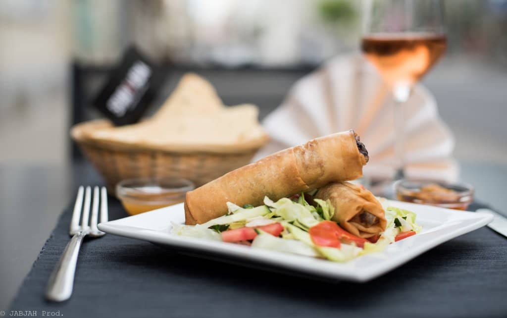 Chicken or Veggie Rolls