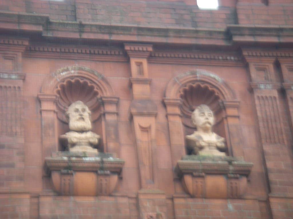 Retro Rooms & Exhibitions