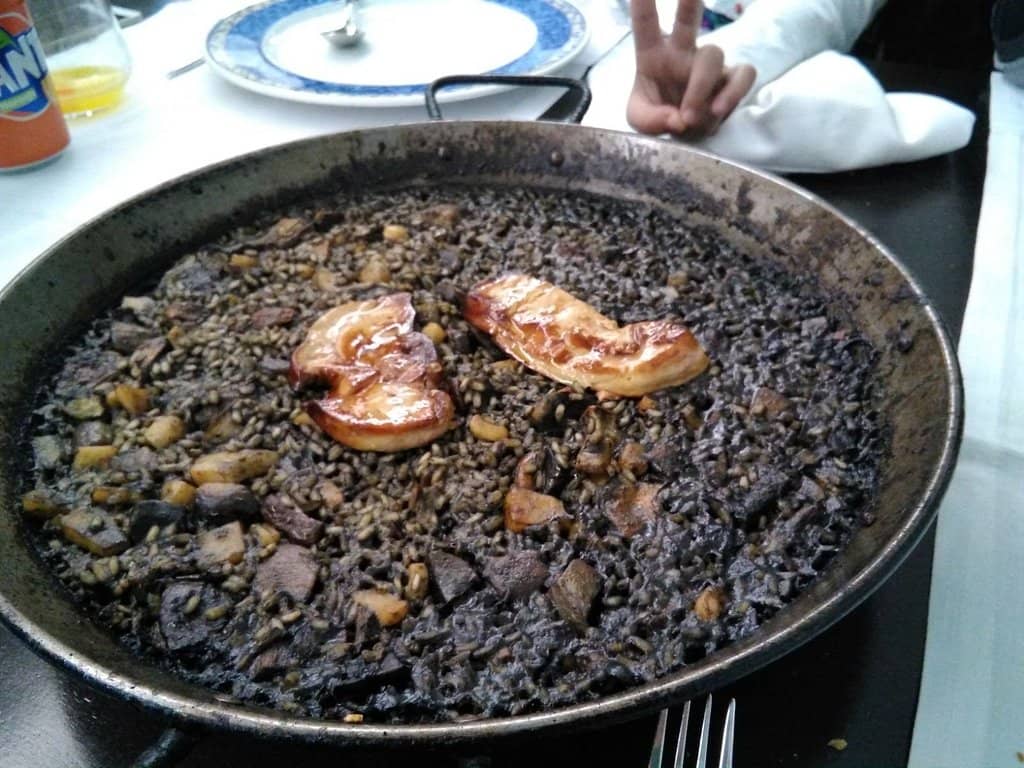 Stylish & Modern Ambiance