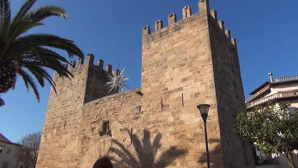 Alcudia Old Town Walls
