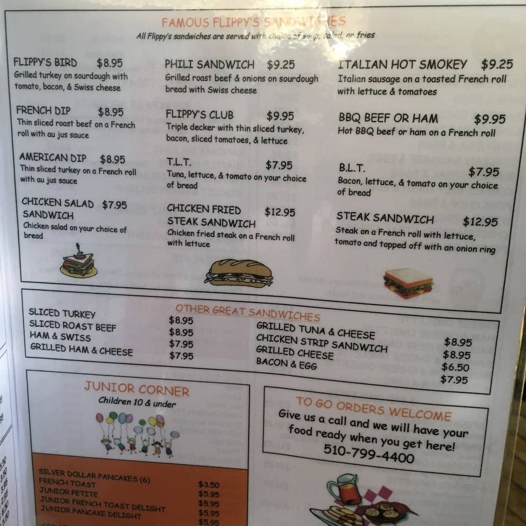 Cozy Atmosphere & Photo Booth