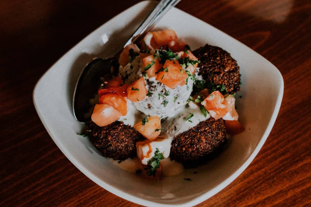 Upscale Middle Eastern Ambiance