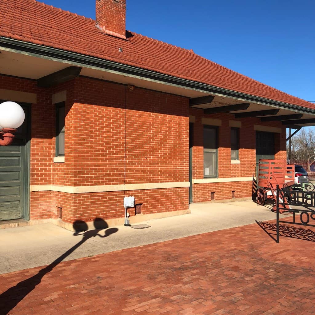 Knowledgeable Docent Stories