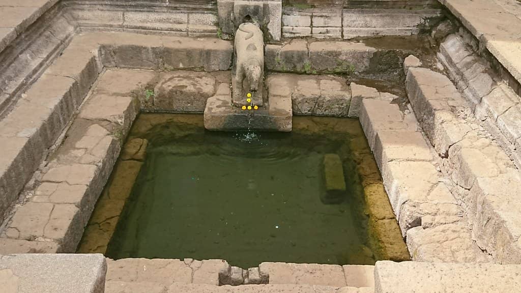 Panoramic Valley Views