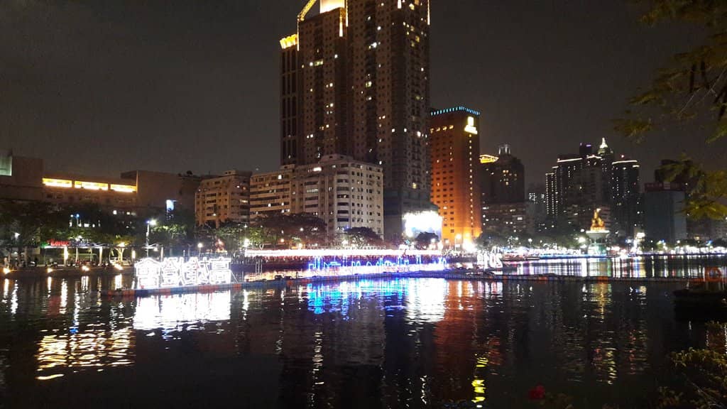 Riverside Promenade