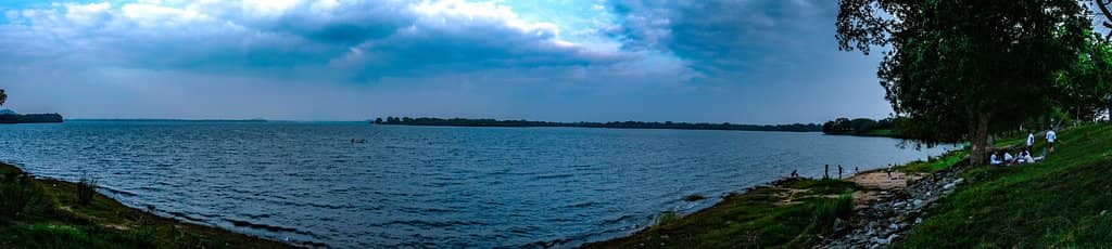 Intricate Robe Detailing