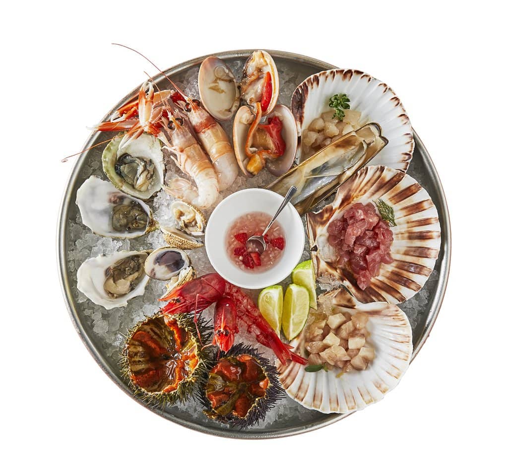 Glamorous Atmosphere