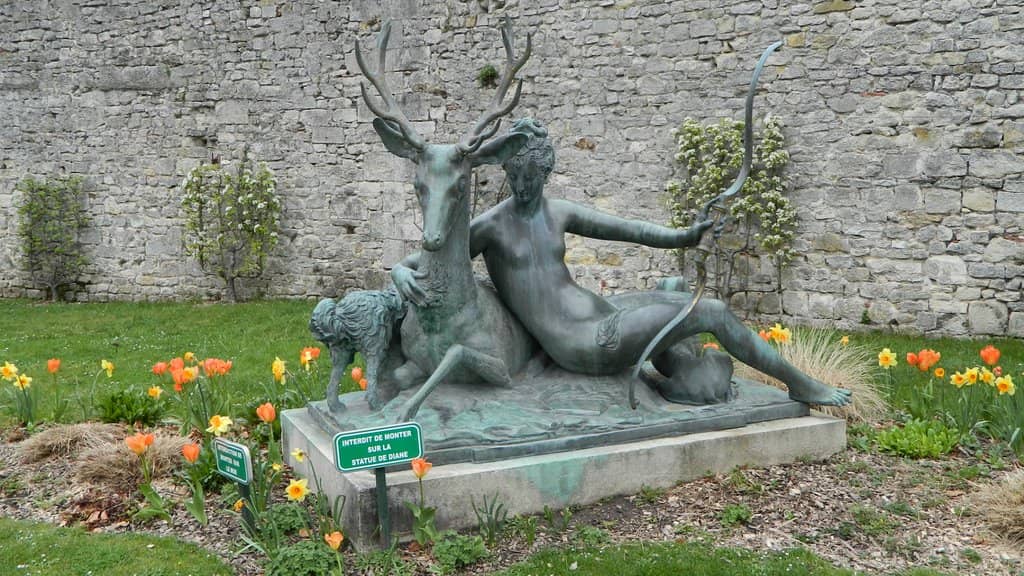 Peaceful Town Ambiance