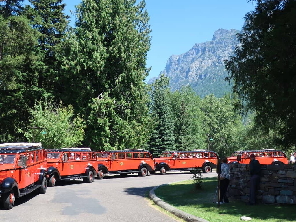 Cozy Mountain Lodge Atmosphere