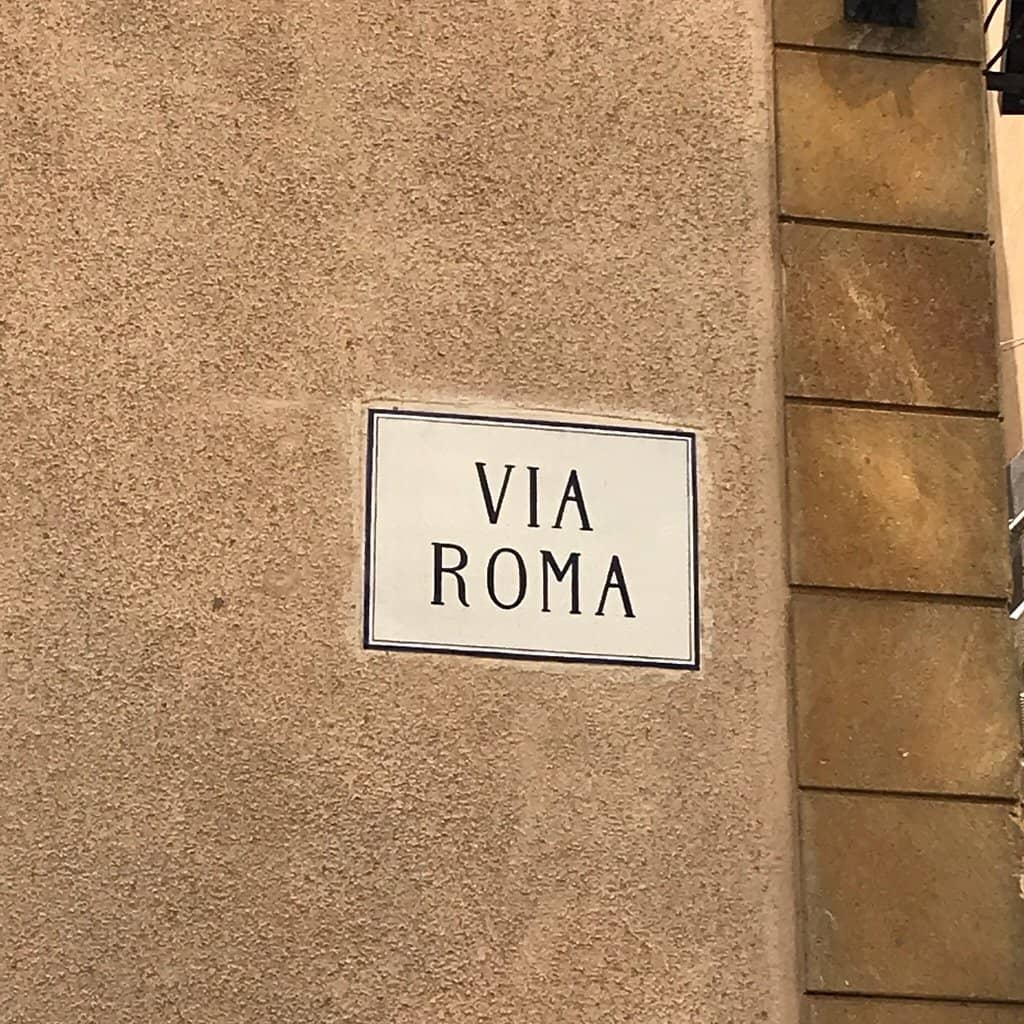 Secret Passages & Alleys