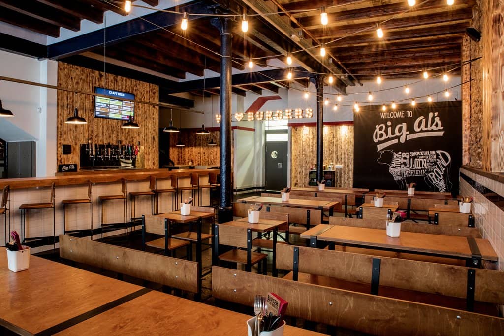 50s American Diner Atmosphere