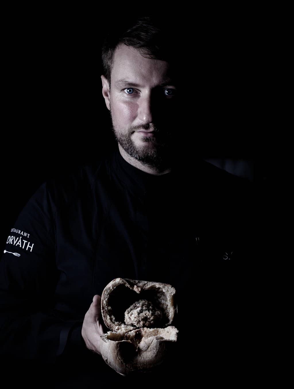 Cozy, Sleek Austrian Ambiance