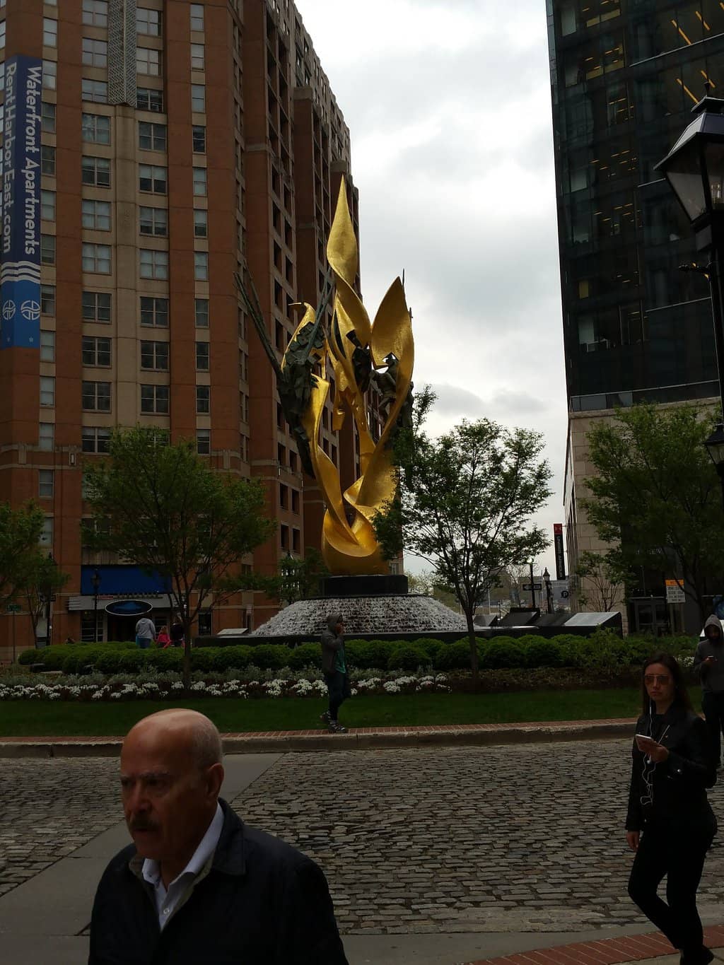 The Monumental Sculpture