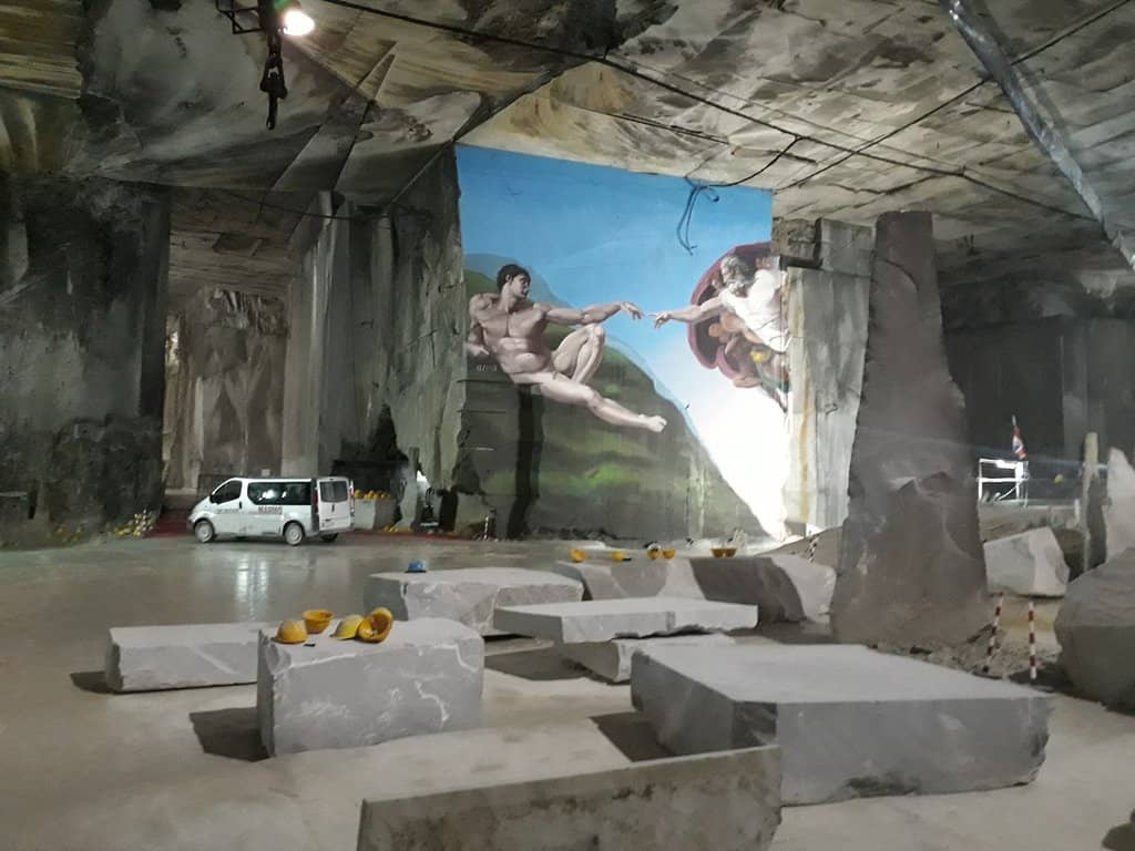 Panoramic Mountain Views