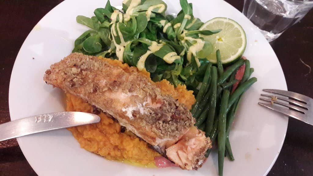 Charming Contemporary Space