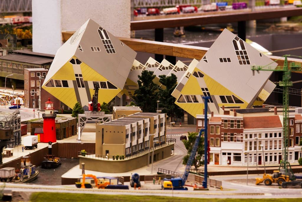 Day & Night Simulation