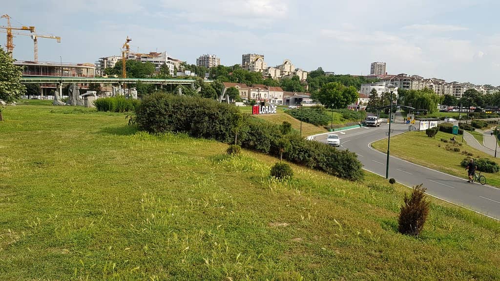 Lakeside Cafes & Restaurants