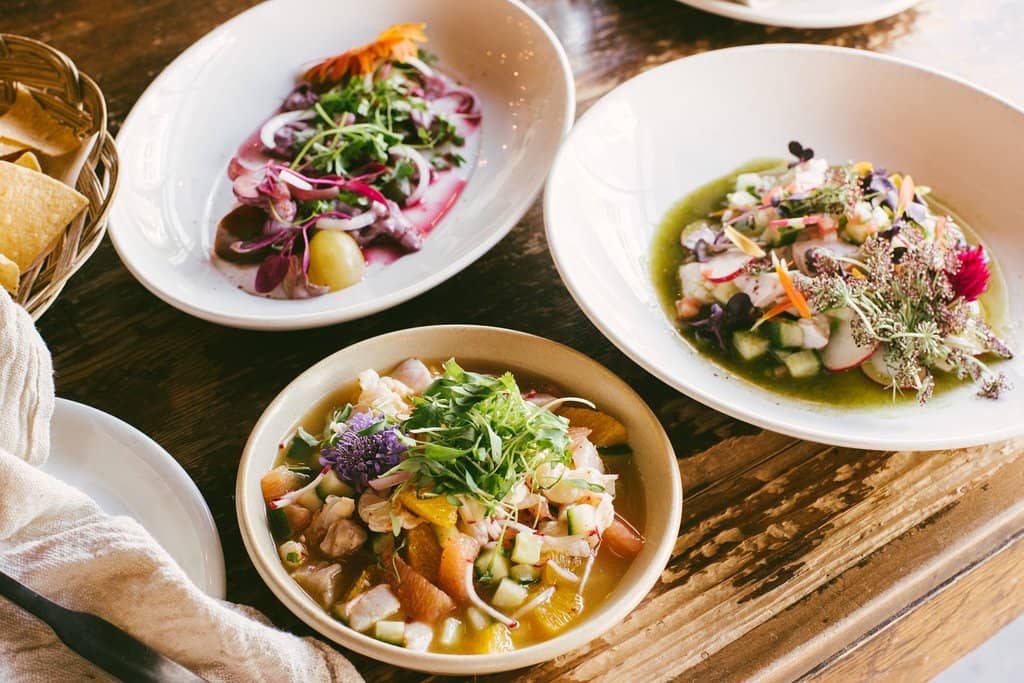 Vibrant Atmosphere & Cocktails