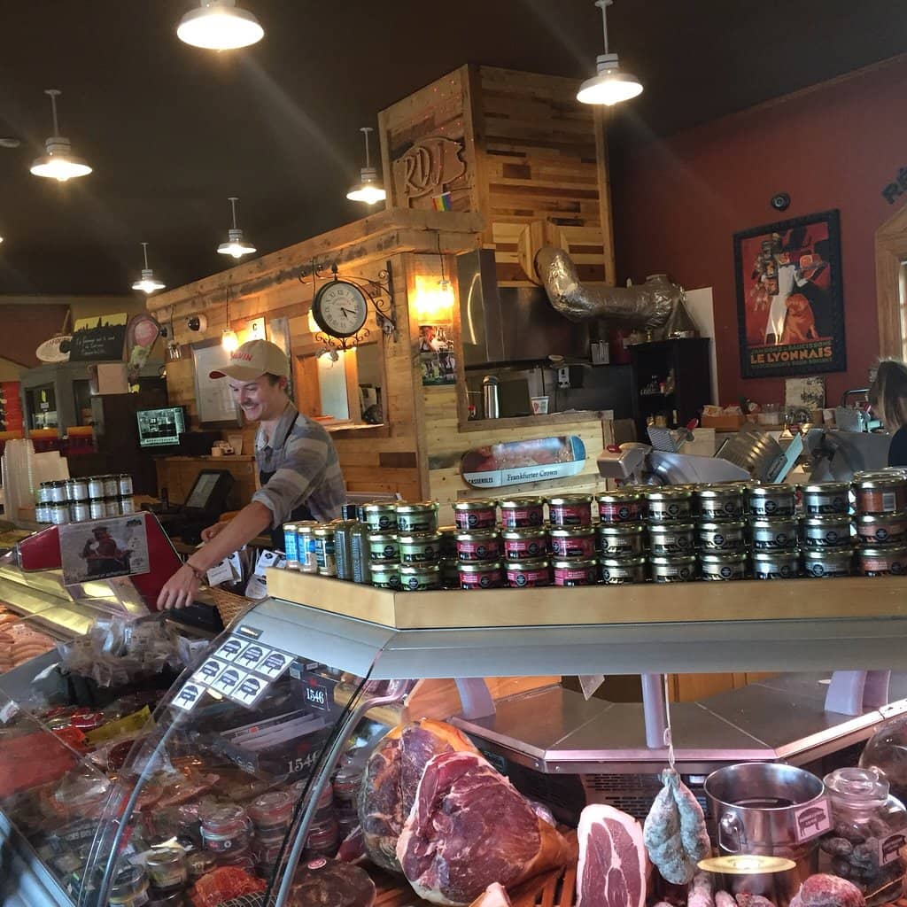 Capitaine Jack Cantine