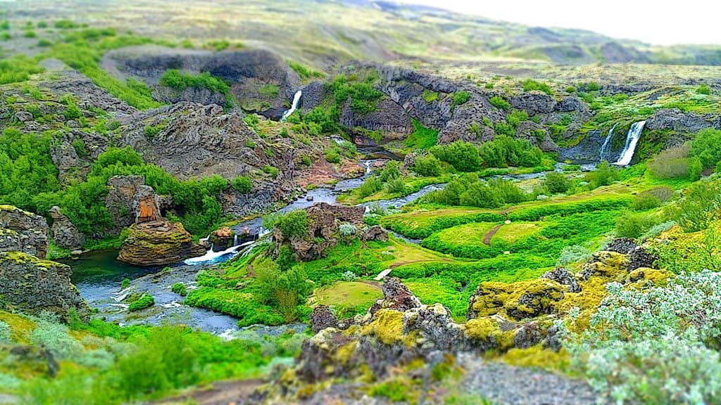 Mini Waterfalls & Ponds