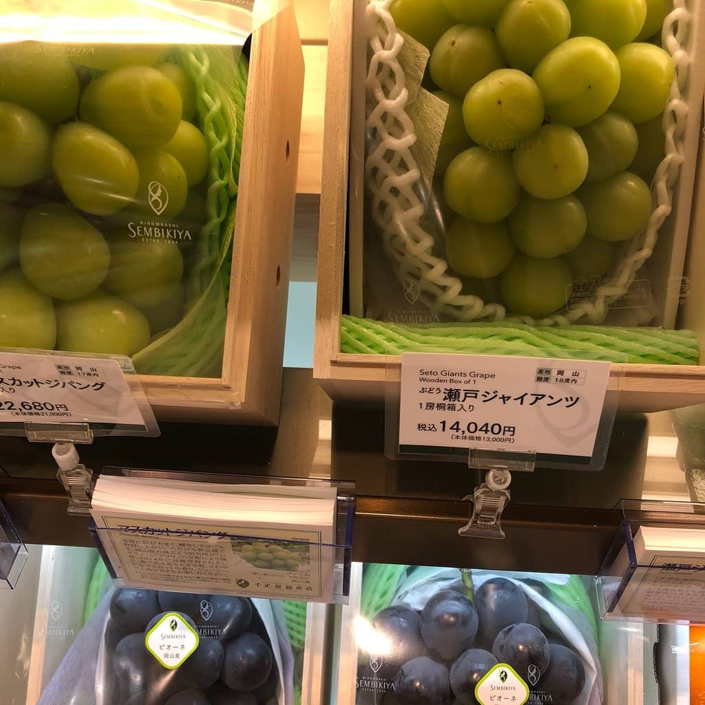 Mixed Fruit Sandwiches